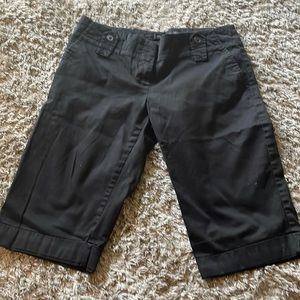 The Limit cargo shorts, size 4